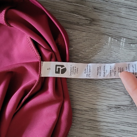 Activewear tank top - Picture 4 of 4